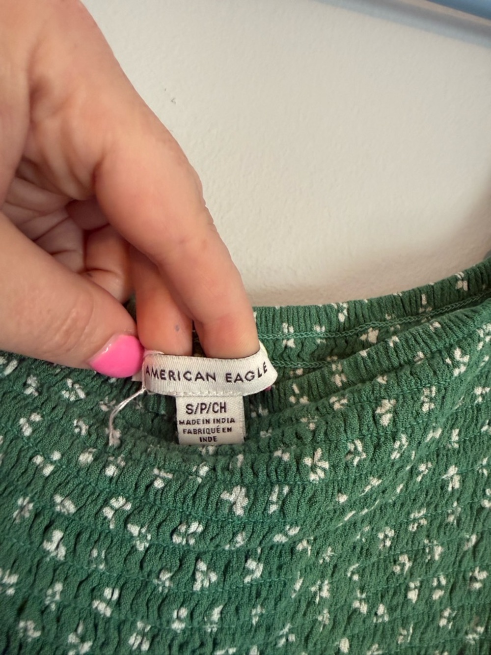 American Eagle Outfitters AE
Floral Tie-Sleeve Smocked Mini
Dress Size S - Picture 4 of 4